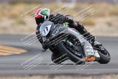 media/Dec-17-2022-SoCal Trackdays (Sat) [[224abd9271]]/Turn 16 (210pm)/